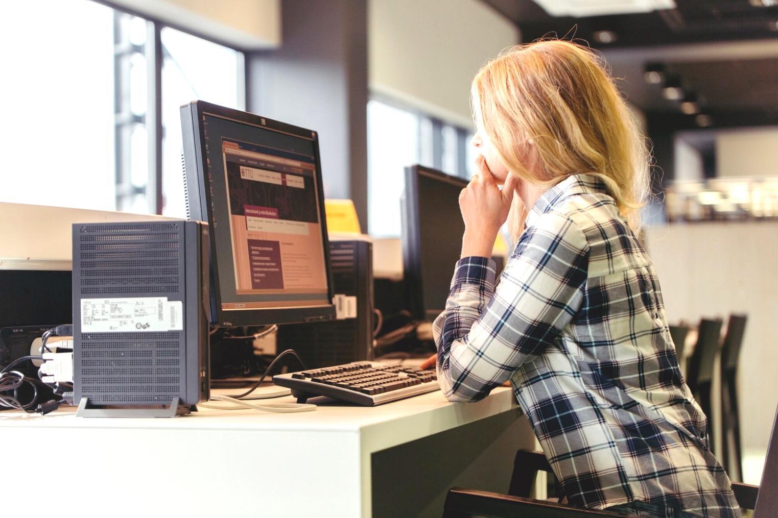 Trend comparison charts for financial planning